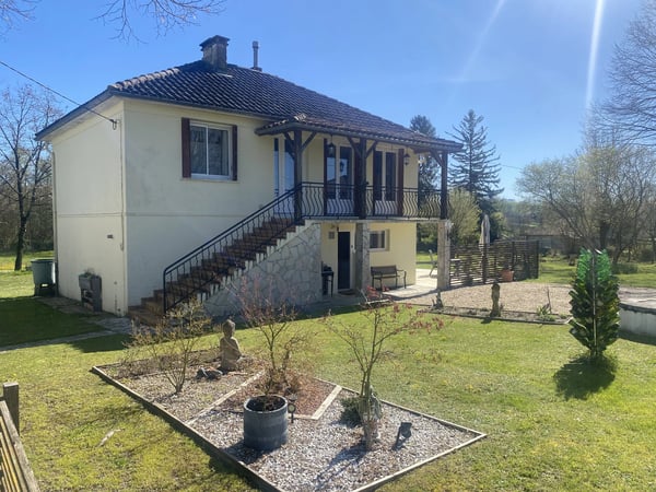 House in Verteillac - view 1