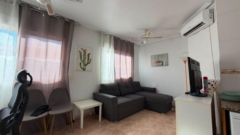 Apartment in Torrevieja - view 1