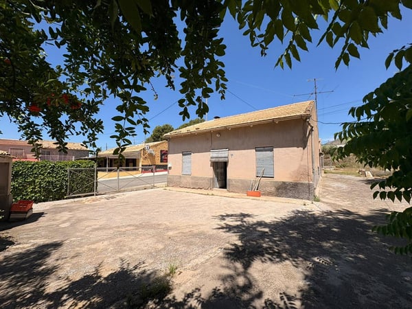 House in La Romana - view 1