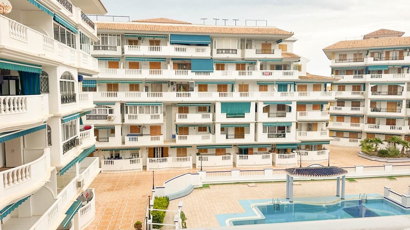 Apartment in Torrelamata - view 1