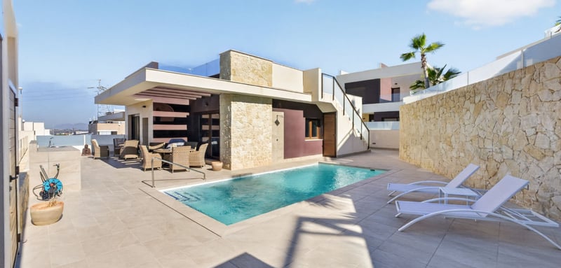 House in Rojales - view 1