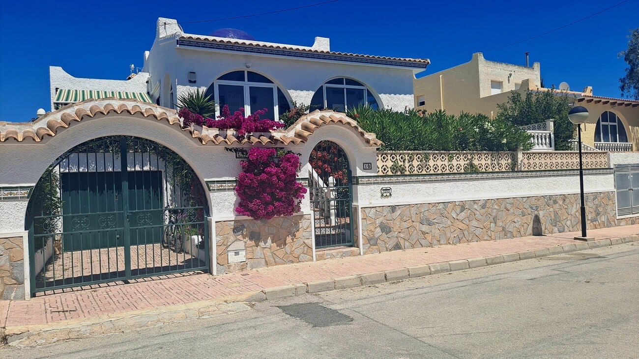 Villa in San Miguel de Salinas
