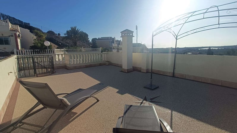 House in Algorfa - view 1