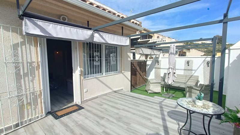 Villa in Rojales - view 1