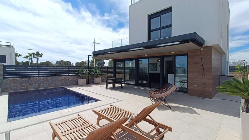 Villa in Algorfa - view 1