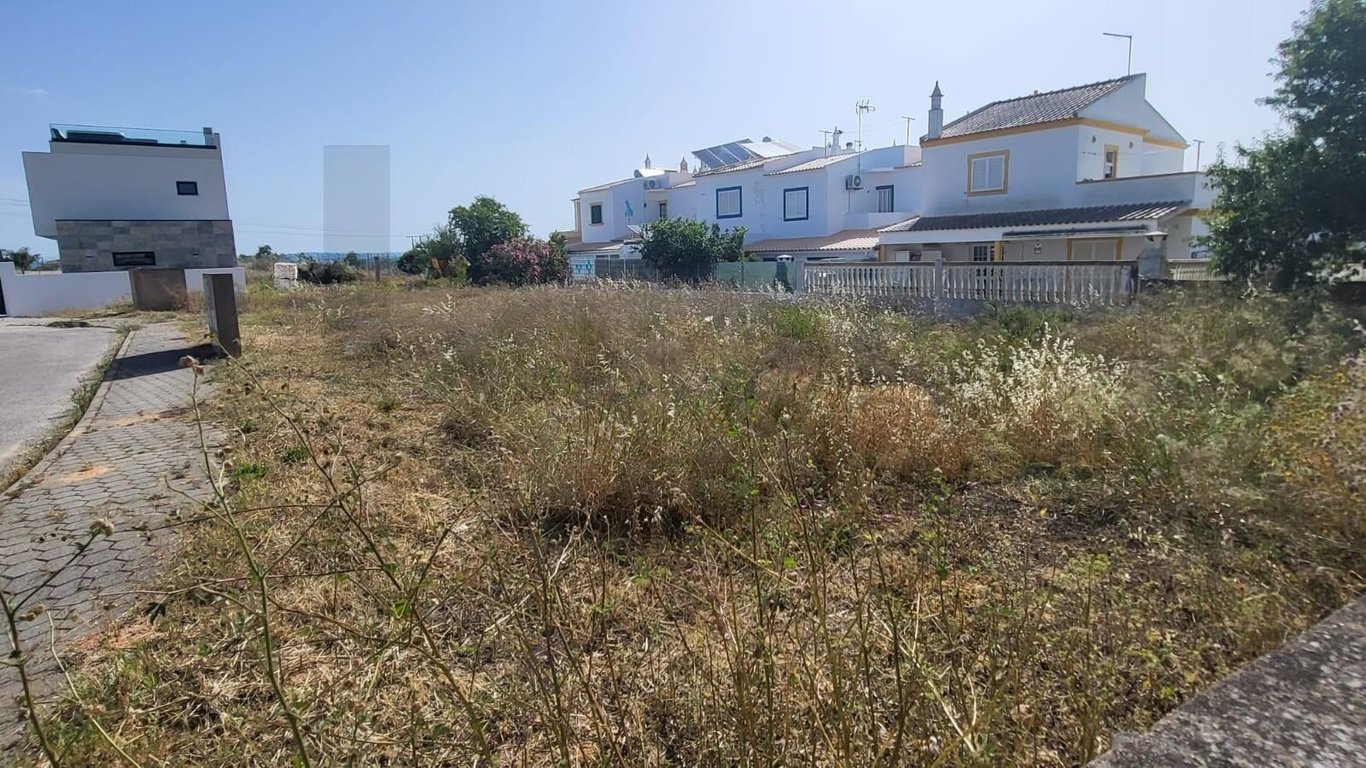 Land in Armacao de Pera - Image 3