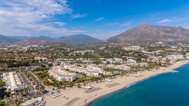 Apartment in Puerto Banus - view 1