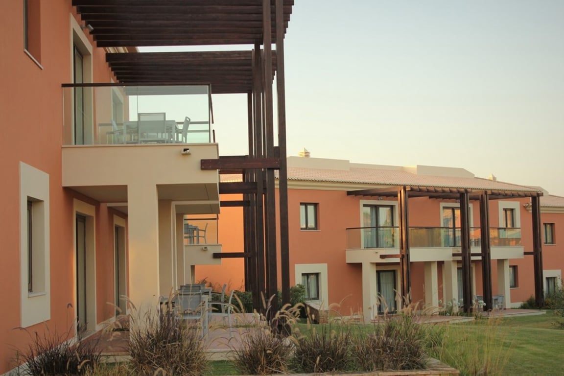 House in Lagoa - Image 2