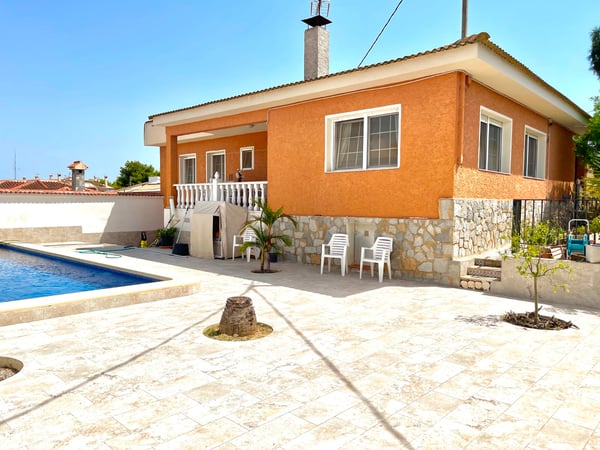 Villa in Benijofar - view 1