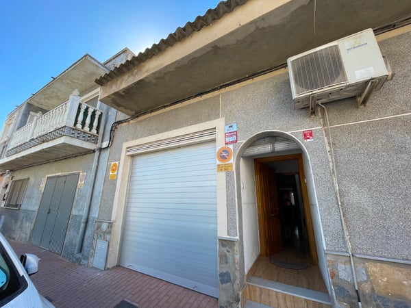 House in San Fulgencio - view 1