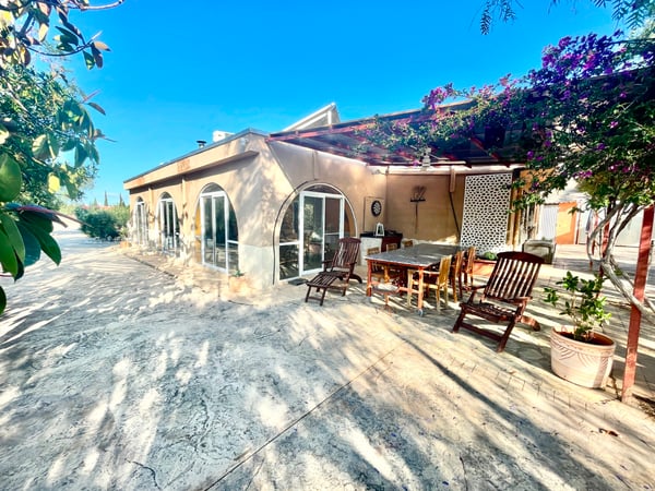 Villa in Crevillente - view 1