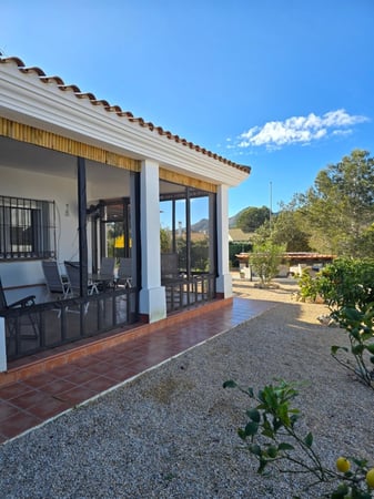 Villa in Fuentealamo - view 1