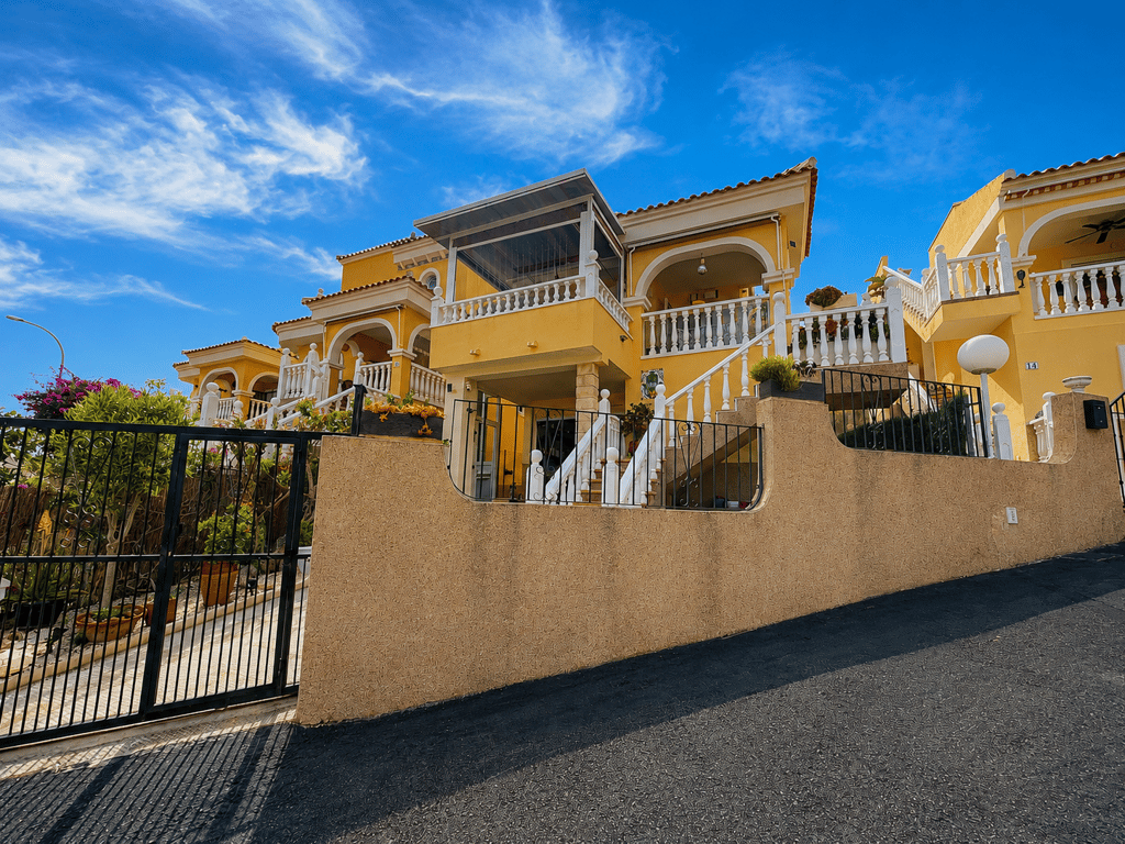 Villa in San Fulgencio - Image 2