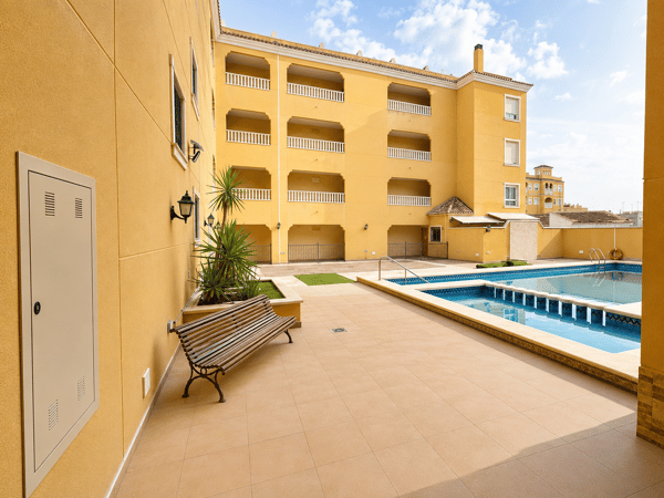 Villa in Almoradi - view 1