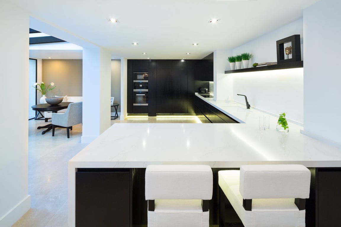 House in Nueva Andalucia - Image 3