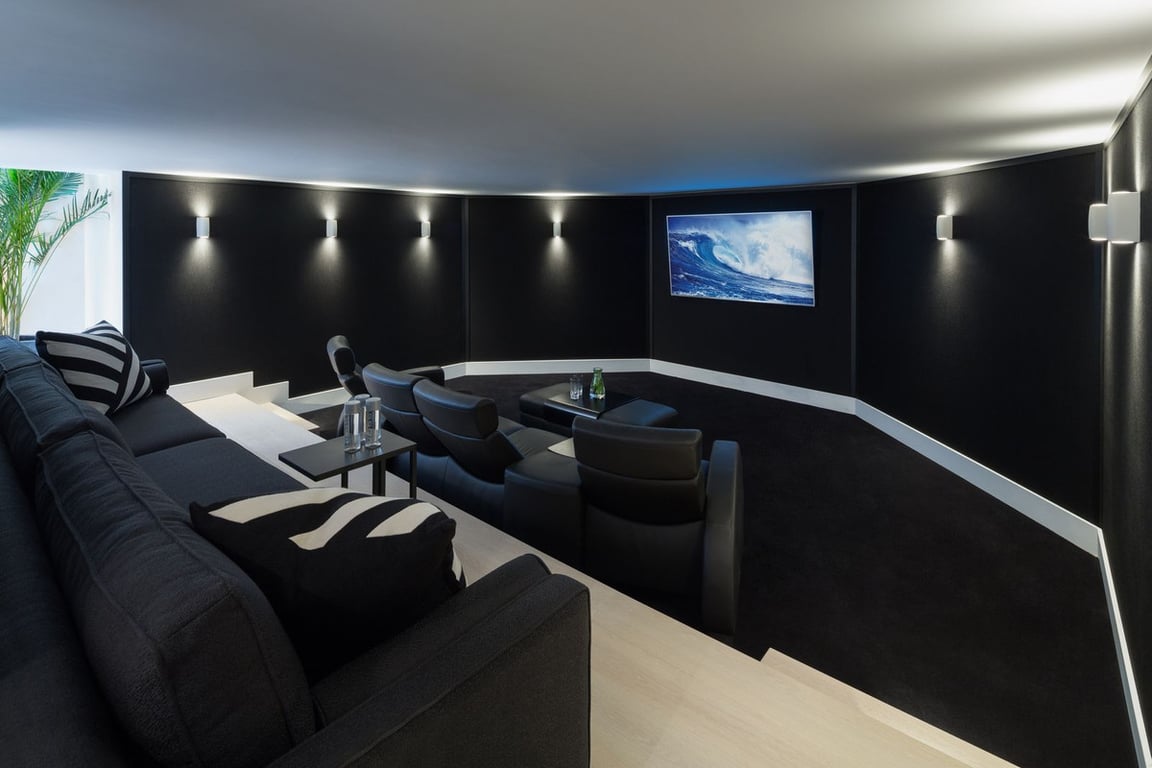 House in Nueva Andalucia - Image 2