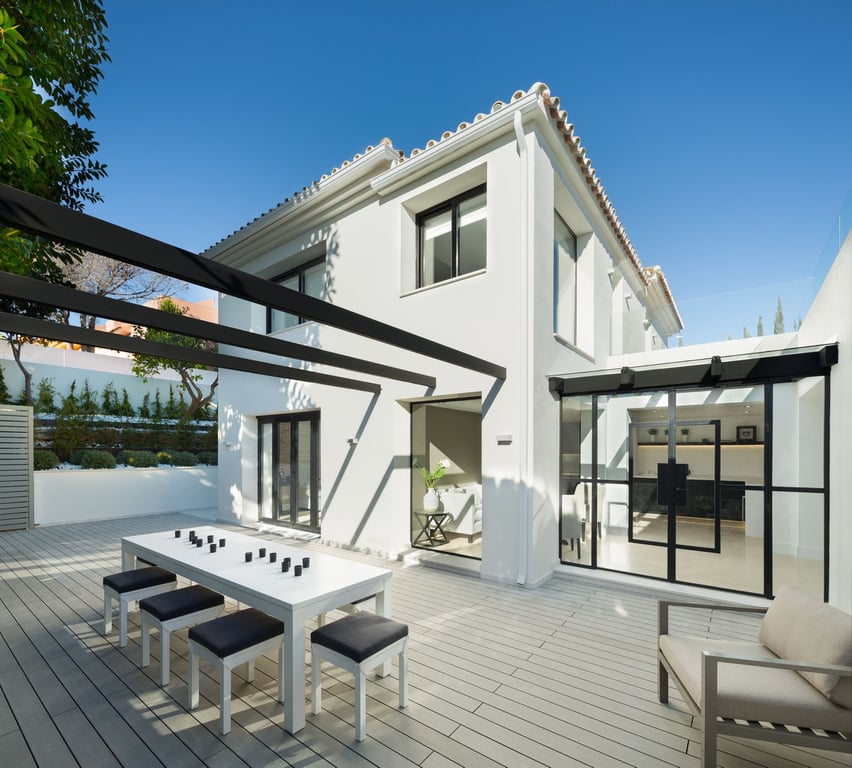 House in Nueva Andalucia