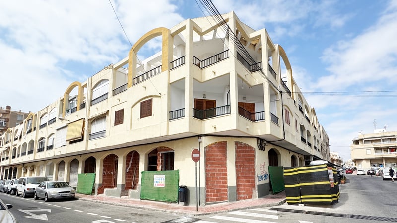 Apartment in Torrevieja - view 1