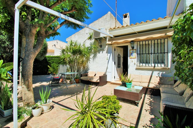 House in Urbanizacion los Balcones - view 1