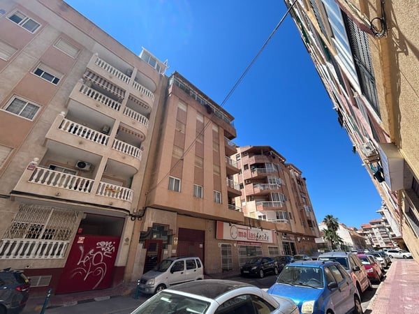 Apartment in Torrevieja - view 1