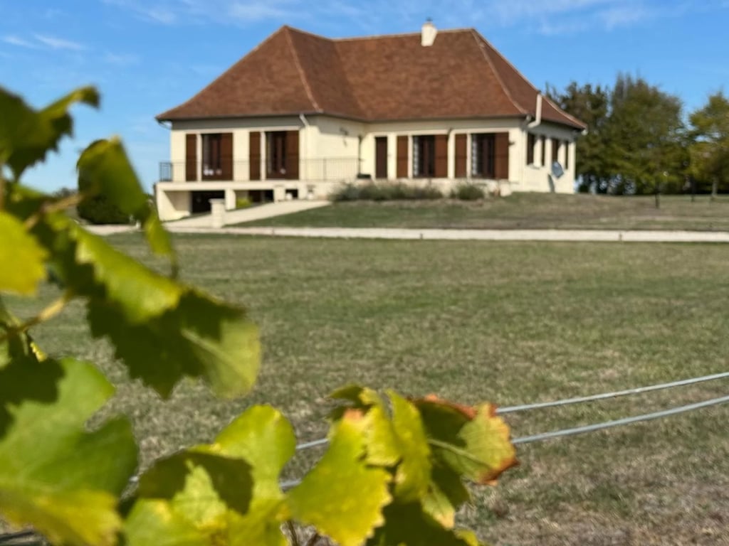 House in Pomport - Image 2