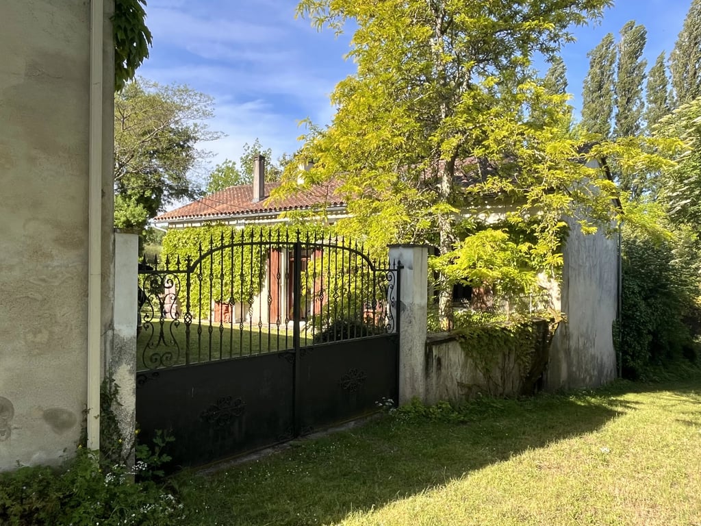 House in Saint Privat en Perigord - Image 2