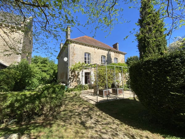 House in Valence-en-Poitou - view 1