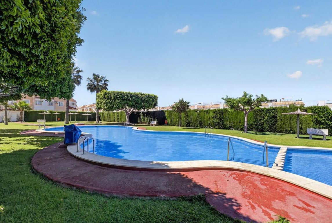 Apartment in Torrevieja - Image 3