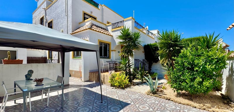 House in Urbanizacion los Balcones - view 1