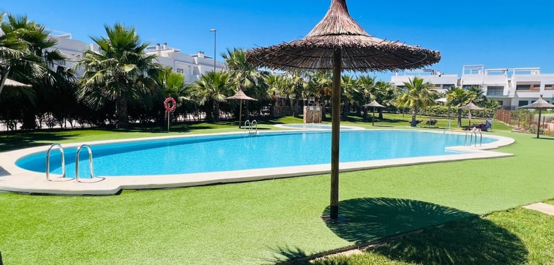 Apartment in Jacarilla - view 1