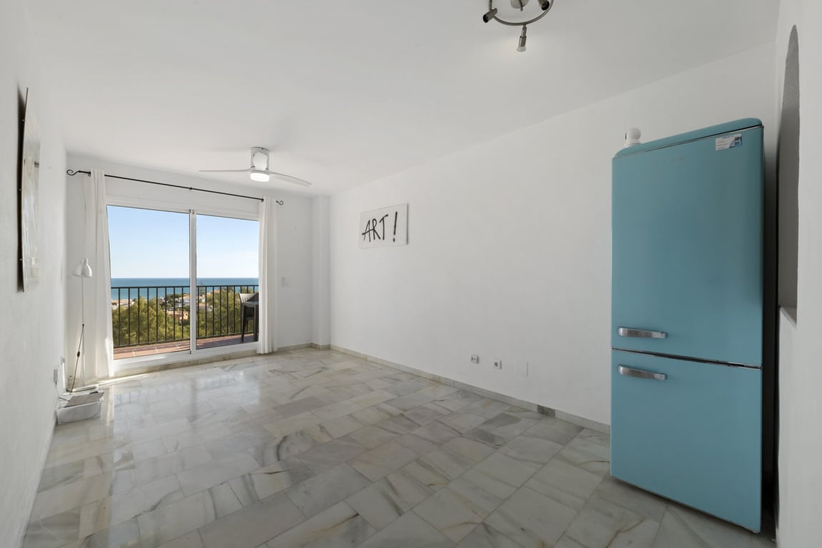 Penthouse in La Cala De Mijas - Image 2