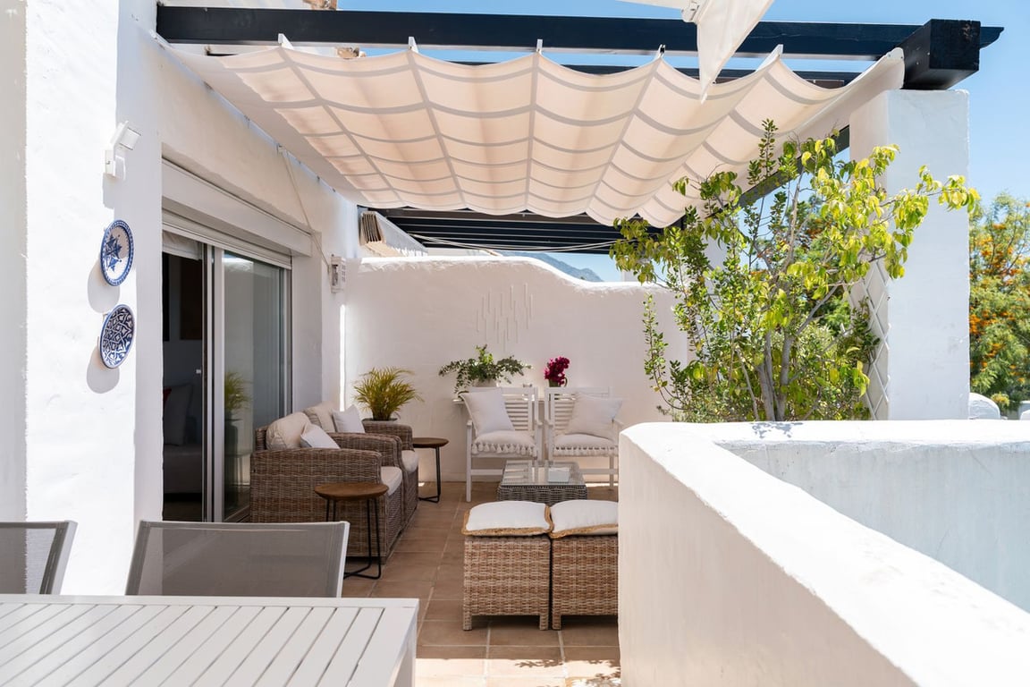 Penthouse in Nueva Andalucia - Image 3