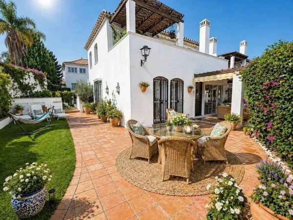 Apartment in Atalaya Isdabe - view 1