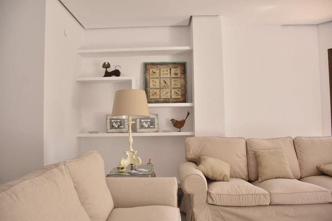 Apartment in Elviria - view 1