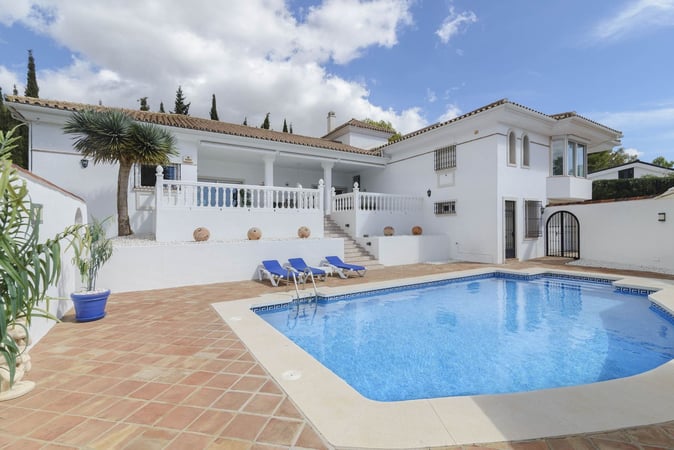 Villa in Mijas Costa - view 1