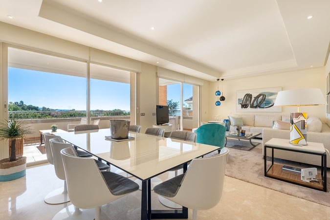 Apartment in Marbella - view 1