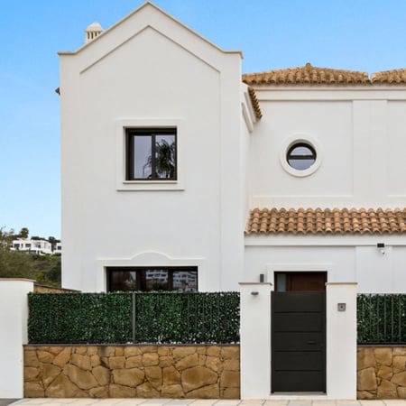 Villa in Calla de Mijas - view 1