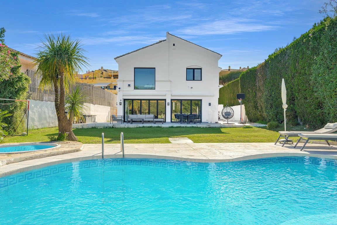 Villa in Guadalmina
