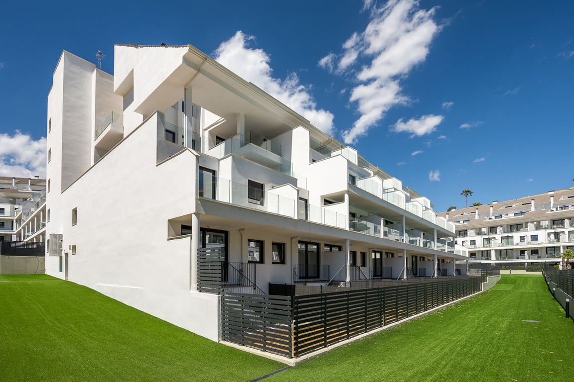 Apartment in Torreblanca - Image 2