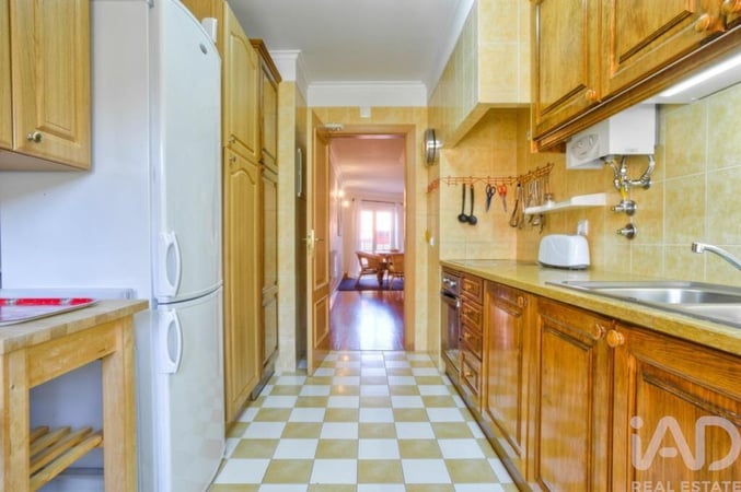 Apartment in Cascais - view 1