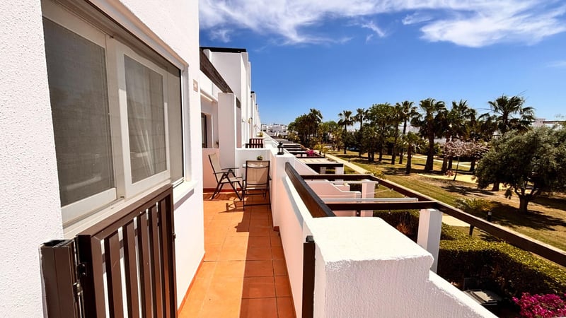 Apartment in Pareton - view 1