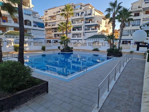 Apartment in Torrelamata - view 1