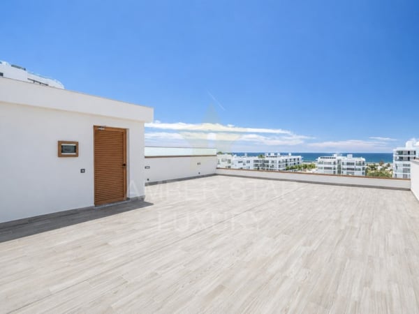 Apartment in Quarteira - view 1