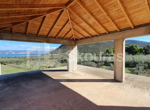 House in Greece - Image 3