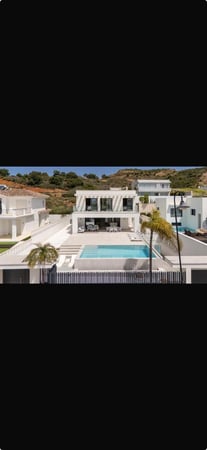 Villa in Calla de Mijas - view 1