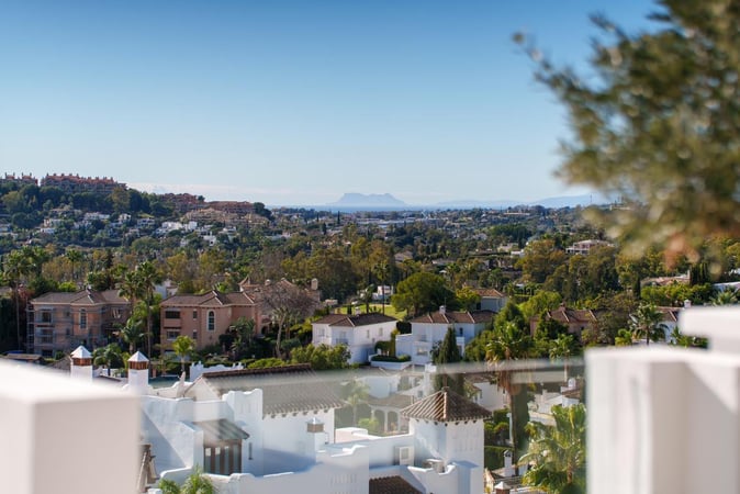 Penthouse in Marbella - view 1