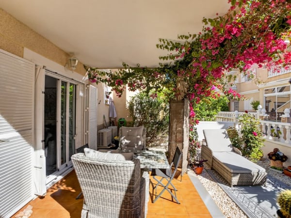 House in Playa Flamenca - view 1
