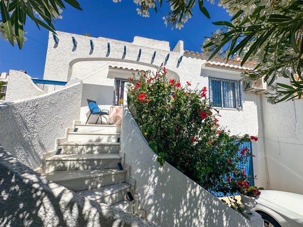 House in Torrevieja - view 1