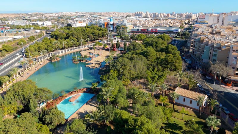 Apartment in Torrevieja - view 1