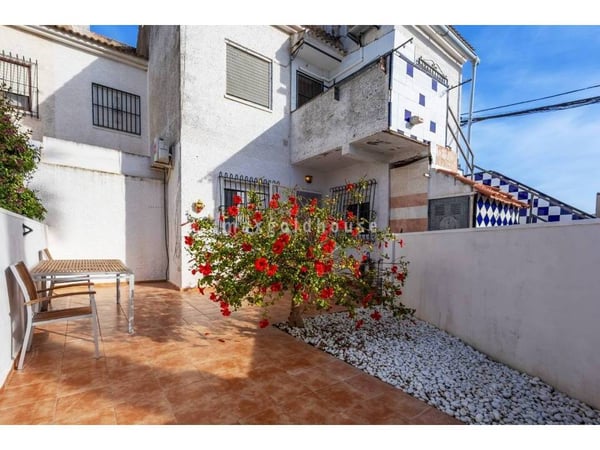 Apartment in El Chaparral - view 1